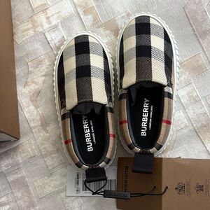 Burberry Kids Black and Cream Checkered Sneakers